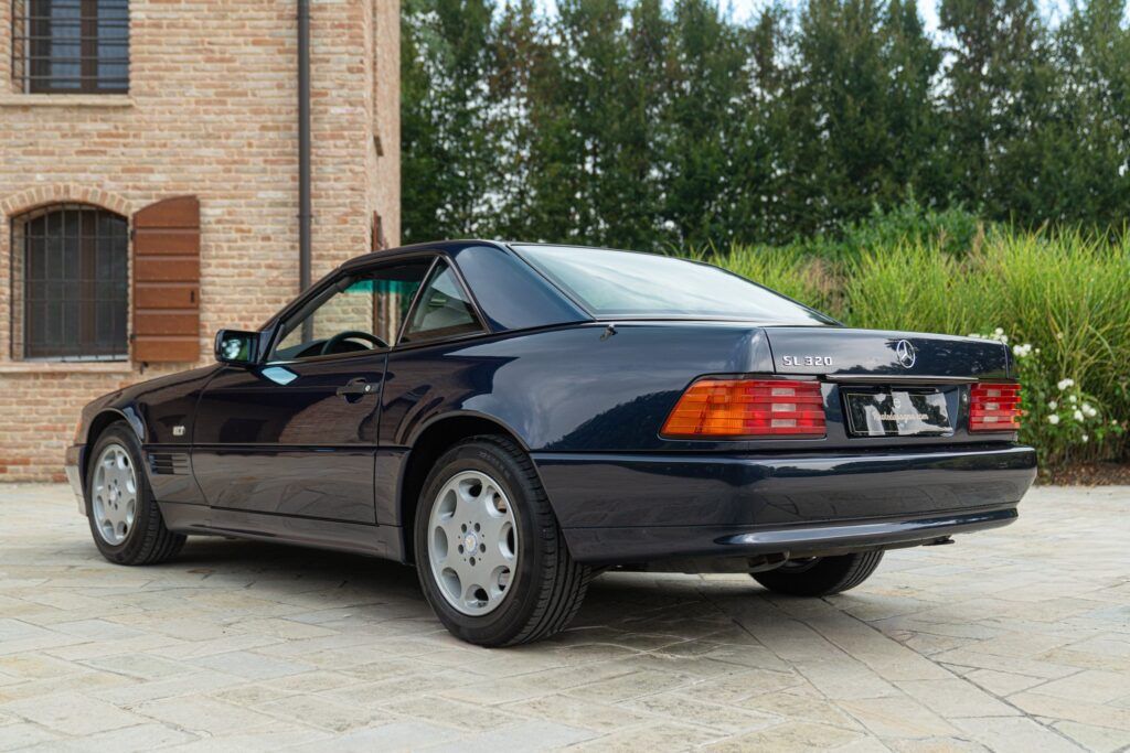 Mercedes-Benz SL for sale | 1995 Mercedes-Benz SL 320 - Image 6