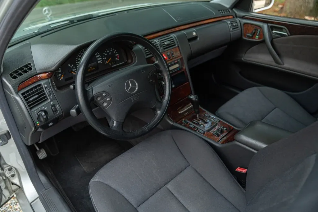 Mercedes-Benz E-Class for sale | 2000 MERCEDES-BENZ E430 V8 - Image 26