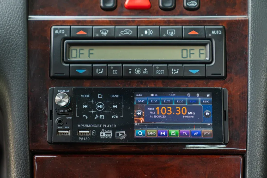 Mercedes-Benz E-Class for sale | 2000 MERCEDES-BENZ E430 V8 - Image 34