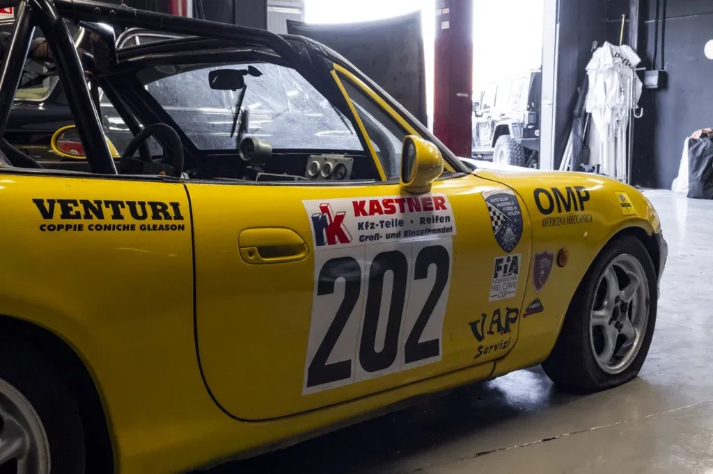 Mazda MX-5 for sale | 2001 MAZDA MX 5 RACING - Image 23