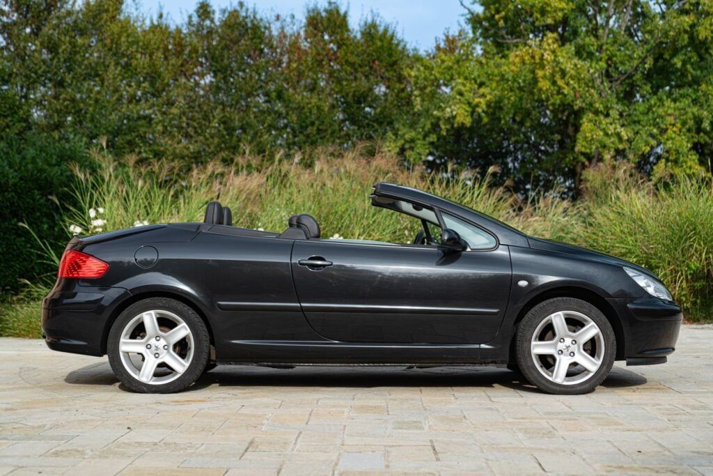 Peugeot 307 CC for sale | 2004 PEUGEOT 307 CC CABRIOLET PRIVILEGE - Image 4