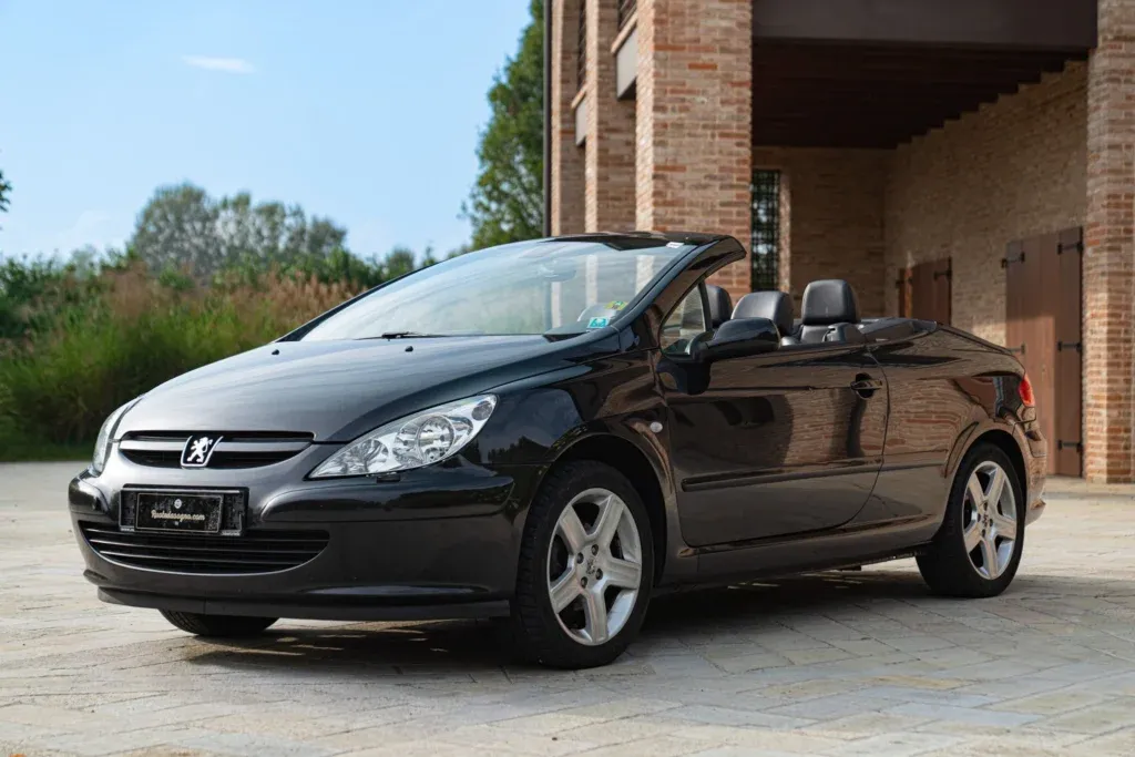 Peugeot 307 CC for sale | 2004 PEUGEOT 307 CC CABRIOLET PRIVILEGE - Image 2