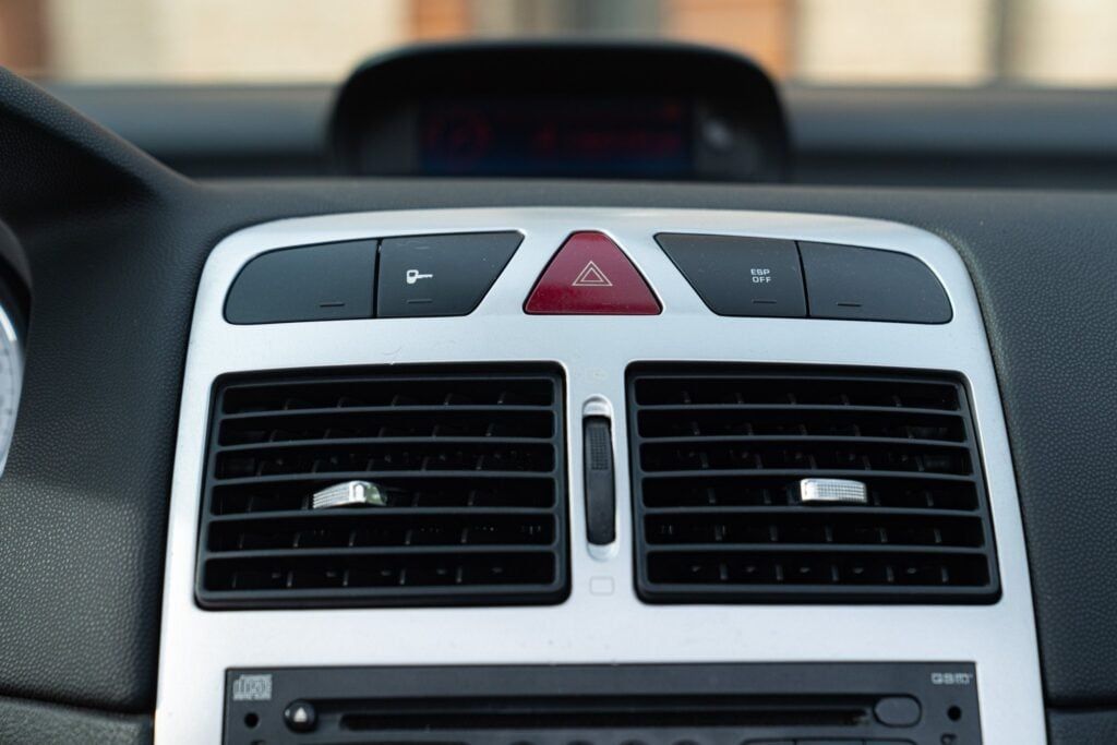 Peugeot 307 CC for sale | 2004 PEUGEOT 307 CC CABRIOLET PRIVILEGE - Image 43