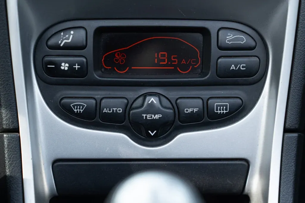 Peugeot 307 CC for sale | 2004 PEUGEOT 307 CC CABRIOLET PRIVILEGE - Image 45