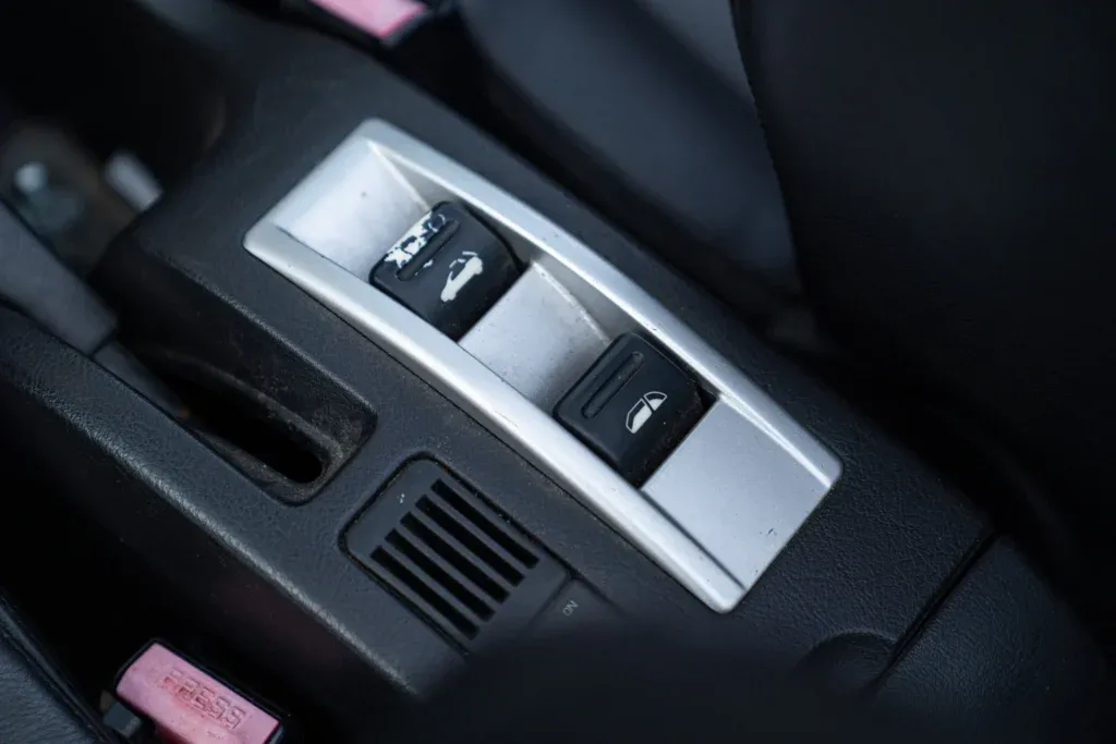 Peugeot 307 CC for sale | 2004 PEUGEOT 307 CC CABRIOLET PRIVILEGE - Image 51