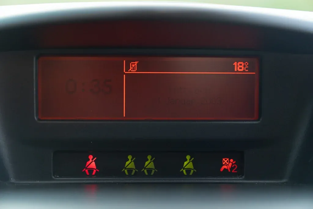 Peugeot 207 CC for sale | 2008 PEUGEOT 207 CC CABRIOLET - Image 52