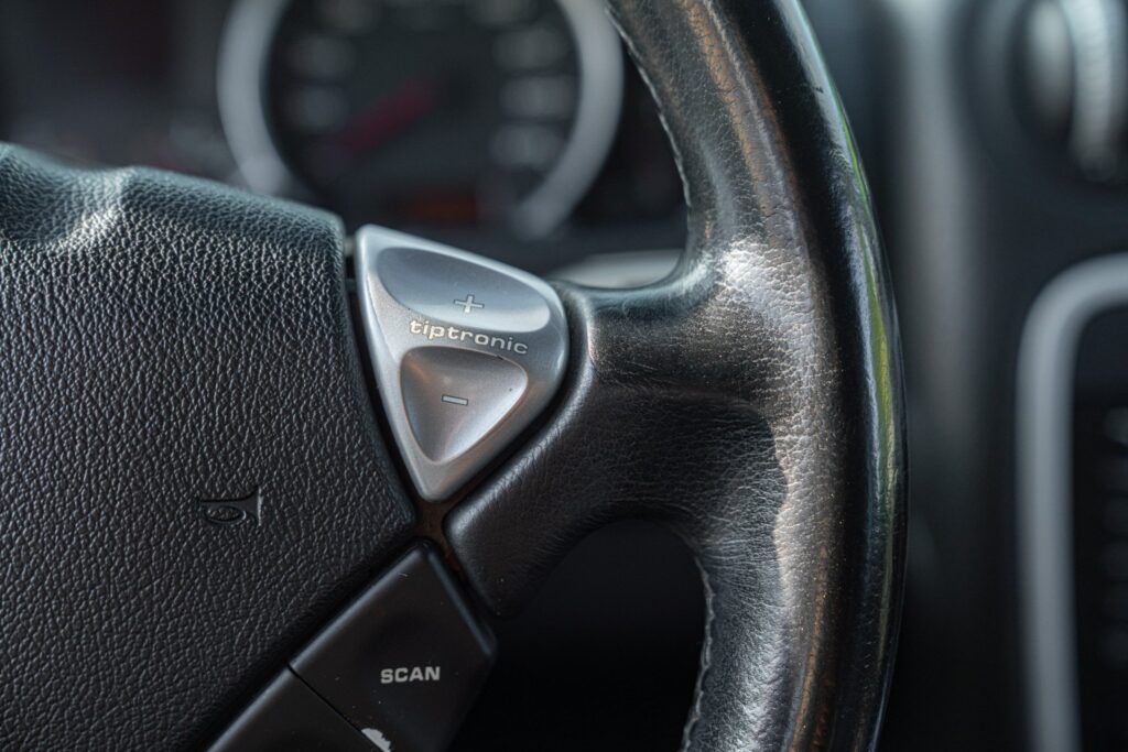 Porsche Cayenne for sale | 2007 PORSCHE CAYENNE S LIVREA ROTHMANS - Image 48