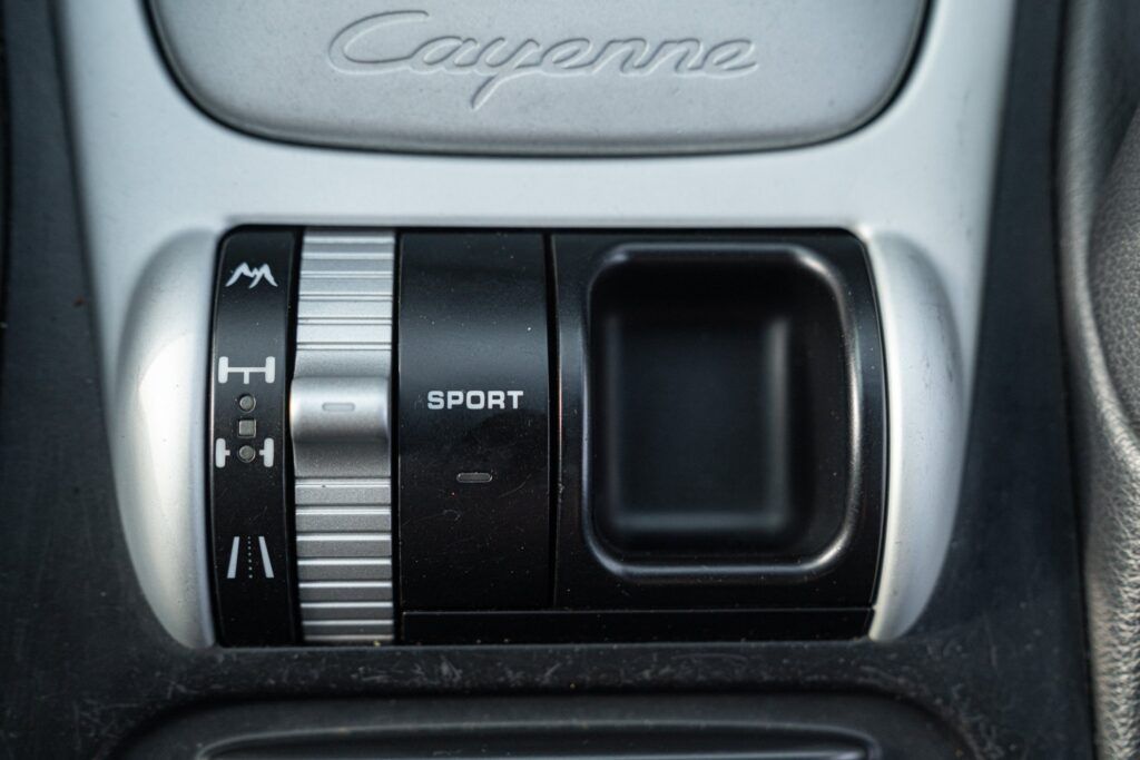 Porsche Cayenne for sale | 2007 PORSCHE CAYENNE S LIVREA ROTHMANS - Image 54