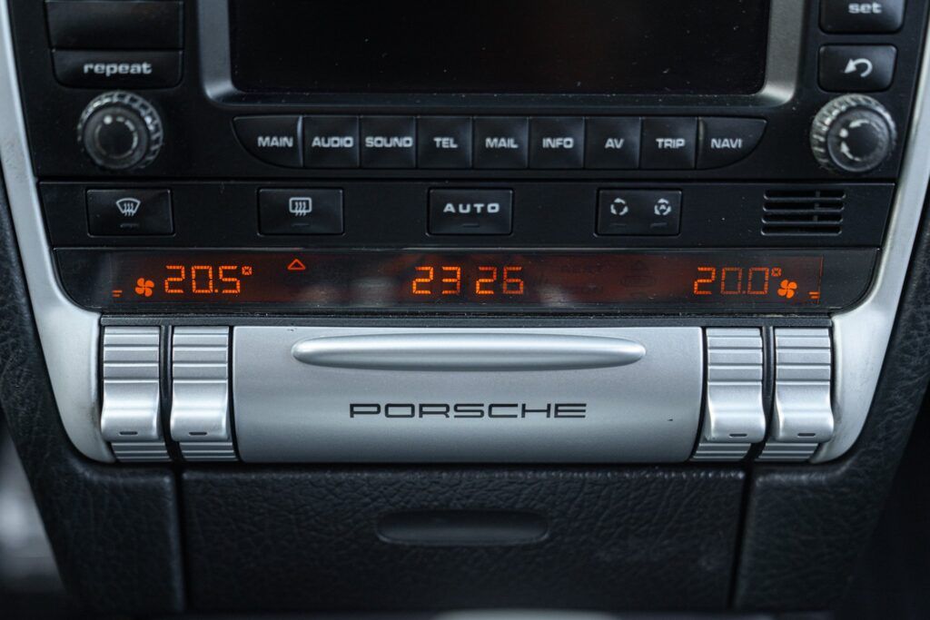 Porsche Cayenne for sale | 2007 PORSCHE CAYENNE S LIVREA ROTHMANS - Image 56