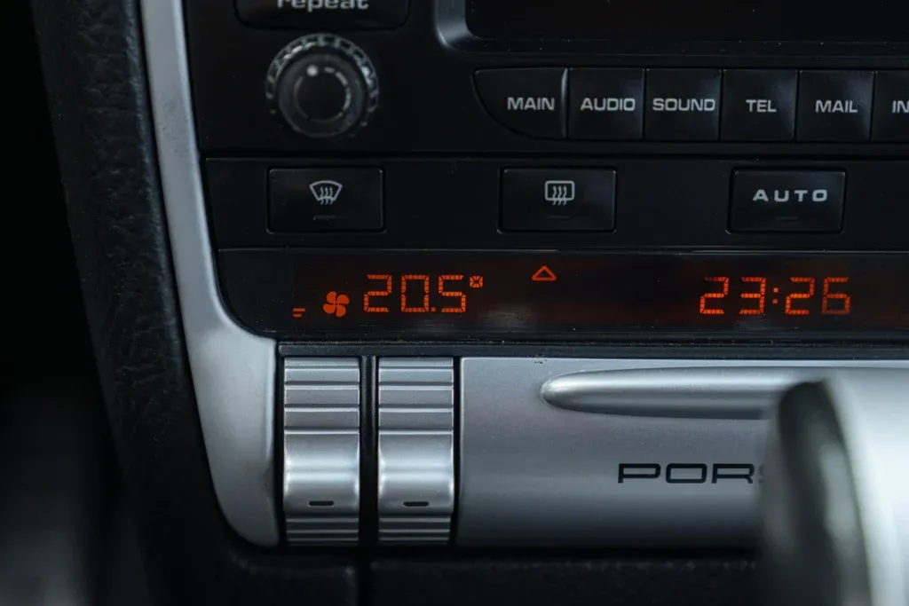 Porsche Cayenne for sale | 2007 PORSCHE CAYENNE S LIVREA ROTHMANS - Image 54