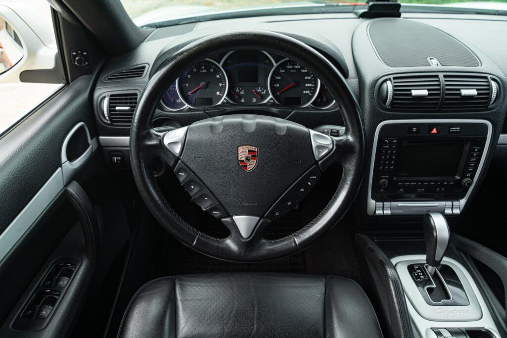 Porsche Cayenne for sale | 2007 PORSCHE CAYENNE S LIVREA ROTHMANS - Image 60