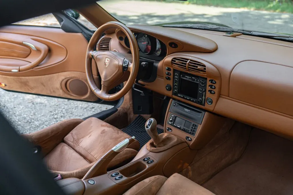 Porsche 911 for sale | 2001 PORSCHE 996 (911) TURBO - Image 32