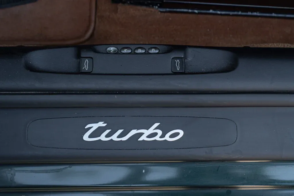 Porsche 911 for sale | 2001 PORSCHE 996 (911) TURBO - Image 46