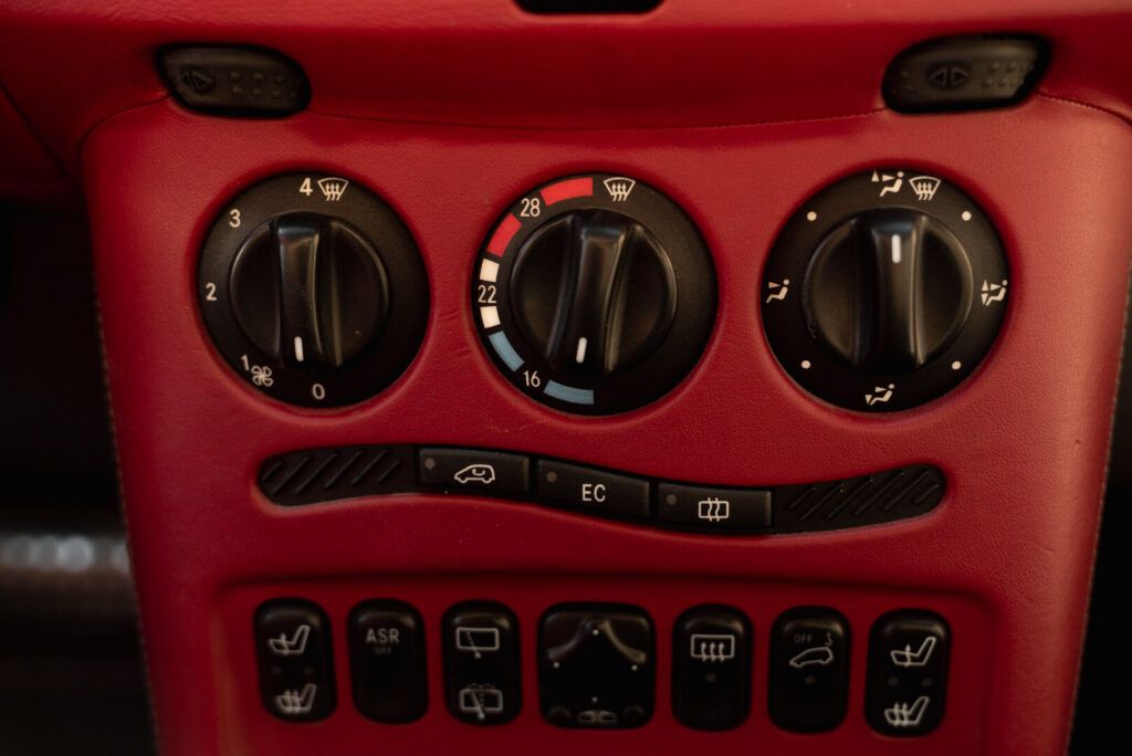 Mercedes-Benz A-Class for sale | 1999 Mercedes-Benz A160 Mika Hakkinen Edition - Image 27