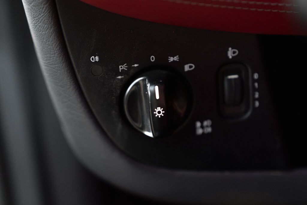 Mercedes-Benz A-Class for sale | 1999 Mercedes-Benz A160 Mika Hakkinen Edition - Image 38