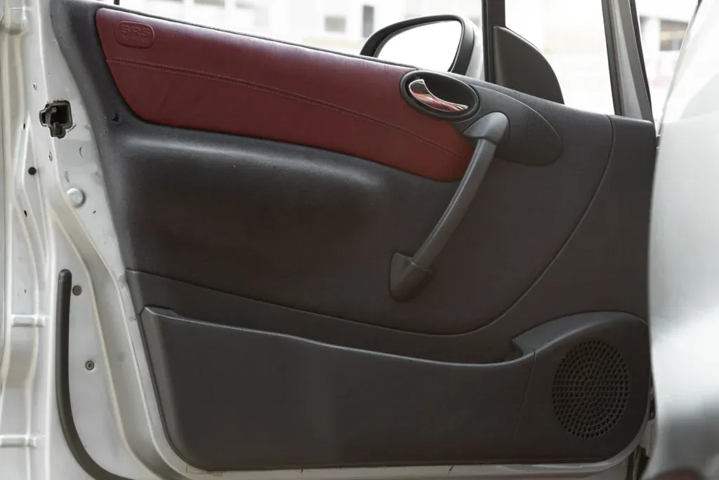 Mercedes-Benz A-Class for sale | 1999 Mercedes-Benz A160 Mika Hakkinen Edition - Image 30