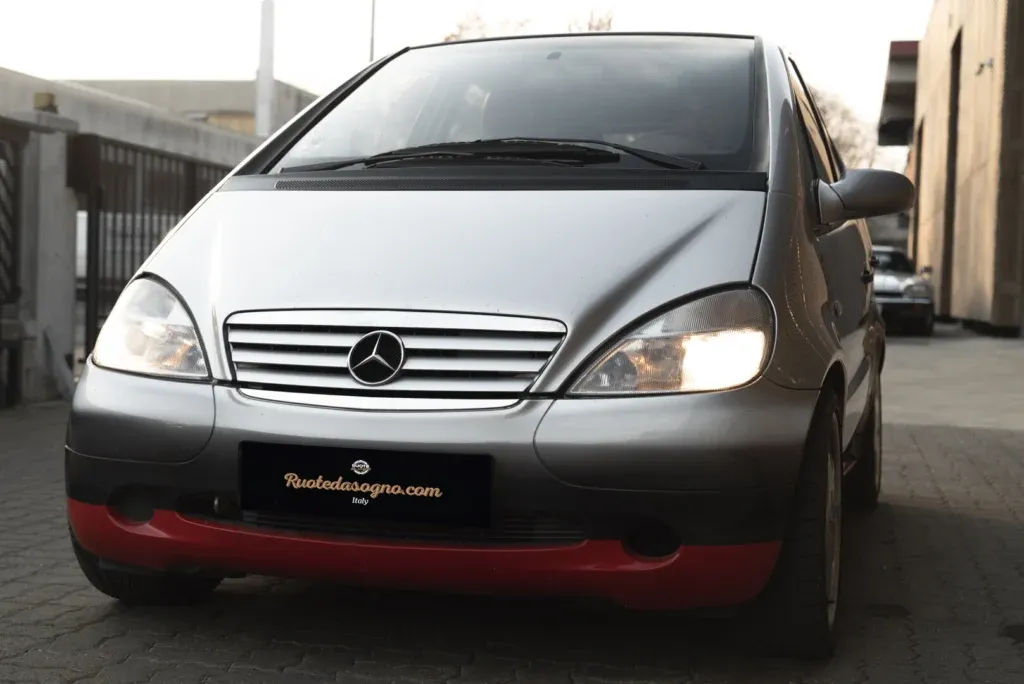 Mercedes-Benz A-Class for sale | 1999 Mercedes-Benz A160 Mika Hakkinen Edition - Image 17