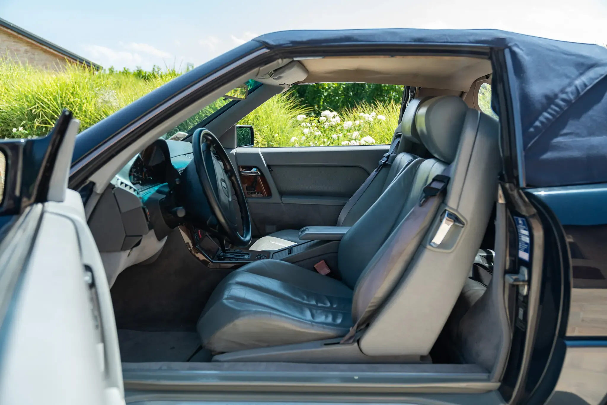 Mercedes-Benz SL for sale | 1990 Mercedes-Benz 500 SL - Image 26