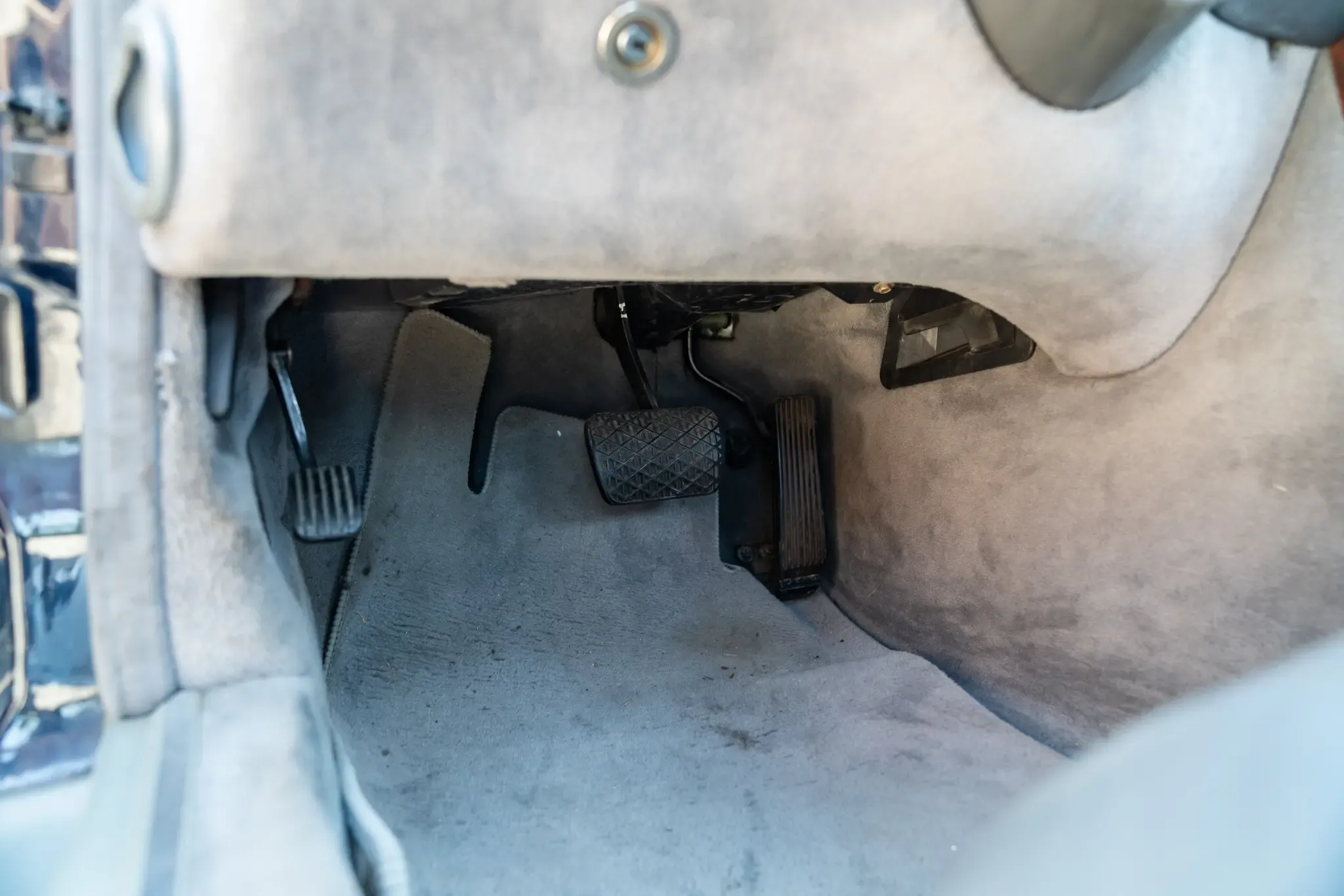 Mercedes-Benz SL for sale | 1990 Mercedes-Benz 500 SL - Image 40