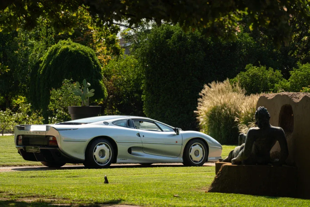 Jaguar XJ220 for sale | 1993 Jaguar XJ 220 - Image 76