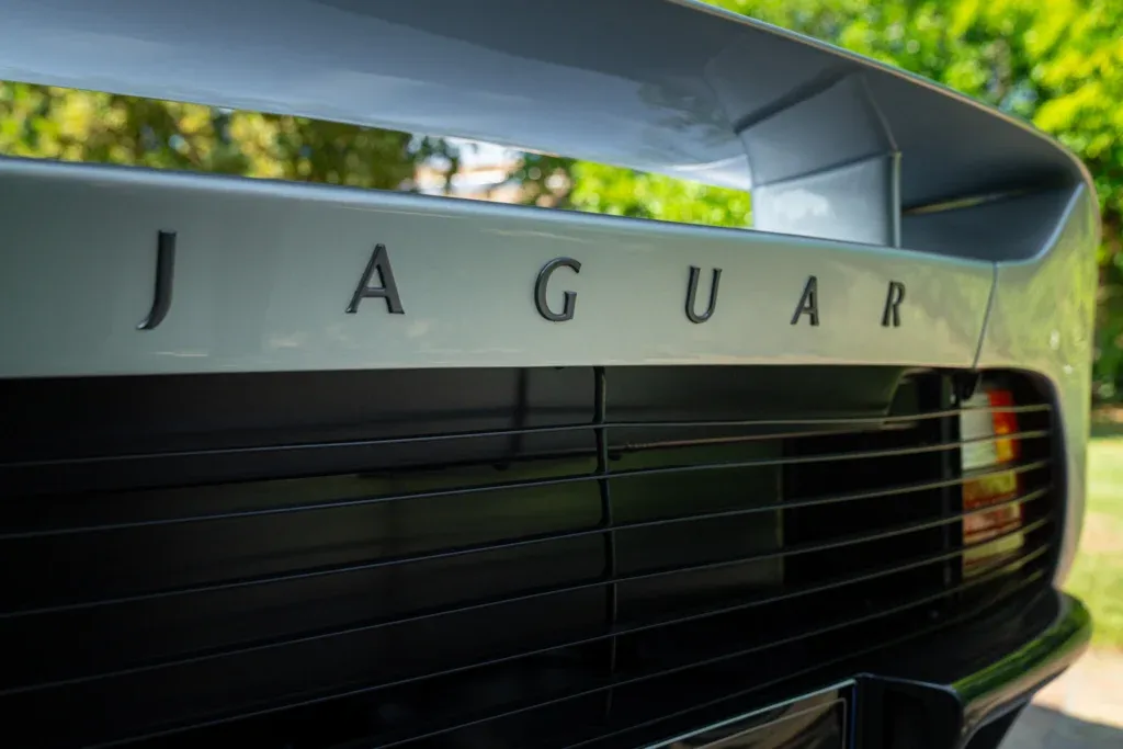 Jaguar XJ220 for sale | 1993 Jaguar XJ 220 - Image 11