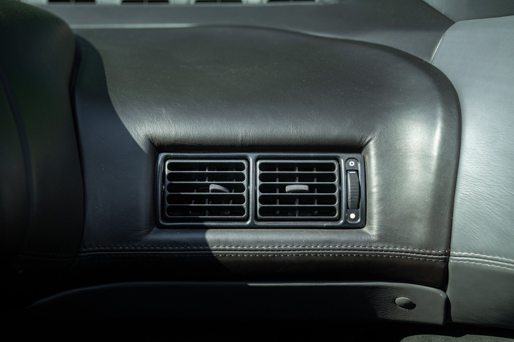 Jaguar XJ220 for sale | 1993 Jaguar XJ 220 - Image 61