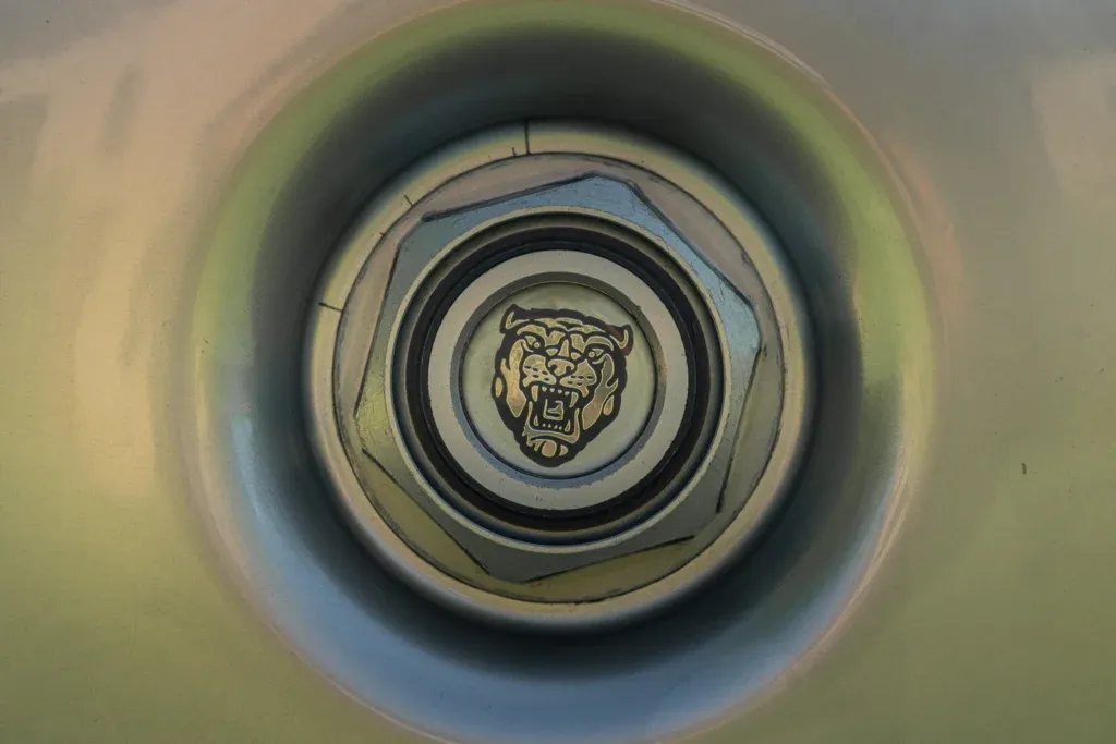 Jaguar XJ220 for sale | 1993 Jaguar XJ 220 - Image 30