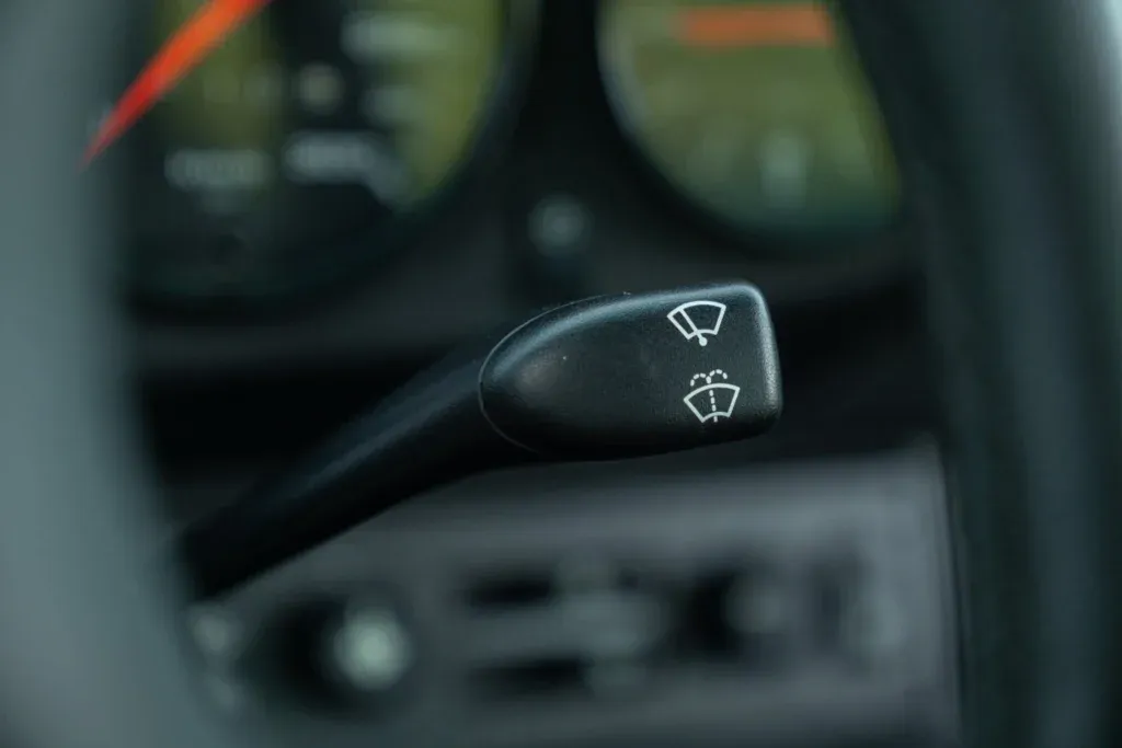 Porsche 911 for sale | 1995 PORSCHE 993 (911) CARRERA RS - Image 52