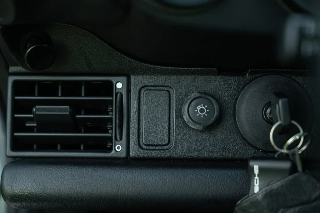 Porsche 911 for sale | 1995 PORSCHE 993 (911) CARRERA RS - Image 54