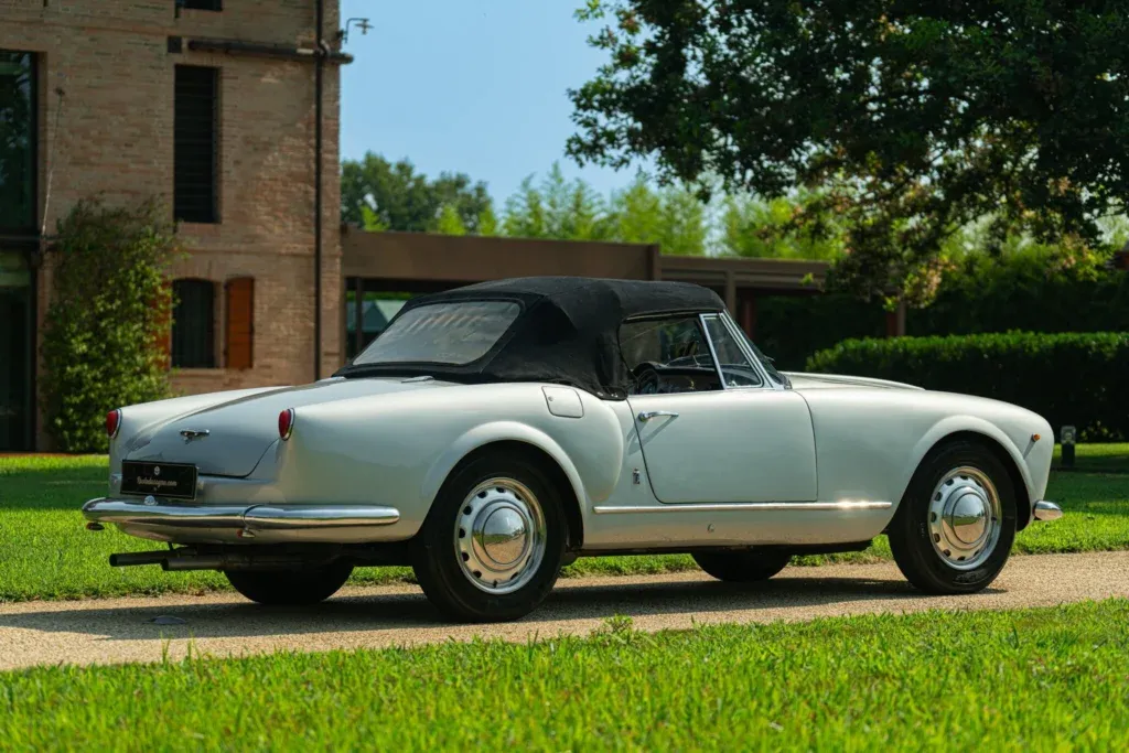 Lancia Aurelia for sale | 1958 LANCIA AURELIA B24 CONVERTIBILE - Image 16
