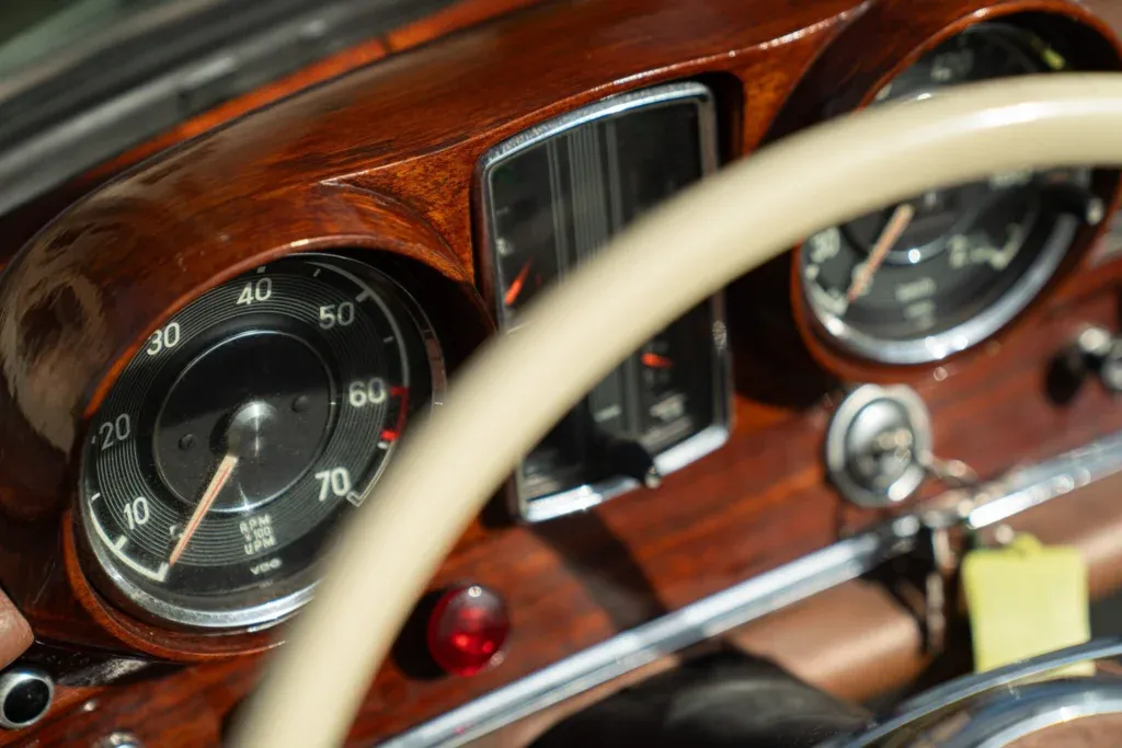 Mercedes-Benz Fintail (Heckflosse) for sale | 1964 MERCEDES-BENZ 220 SE CABRIOLET - Image 62