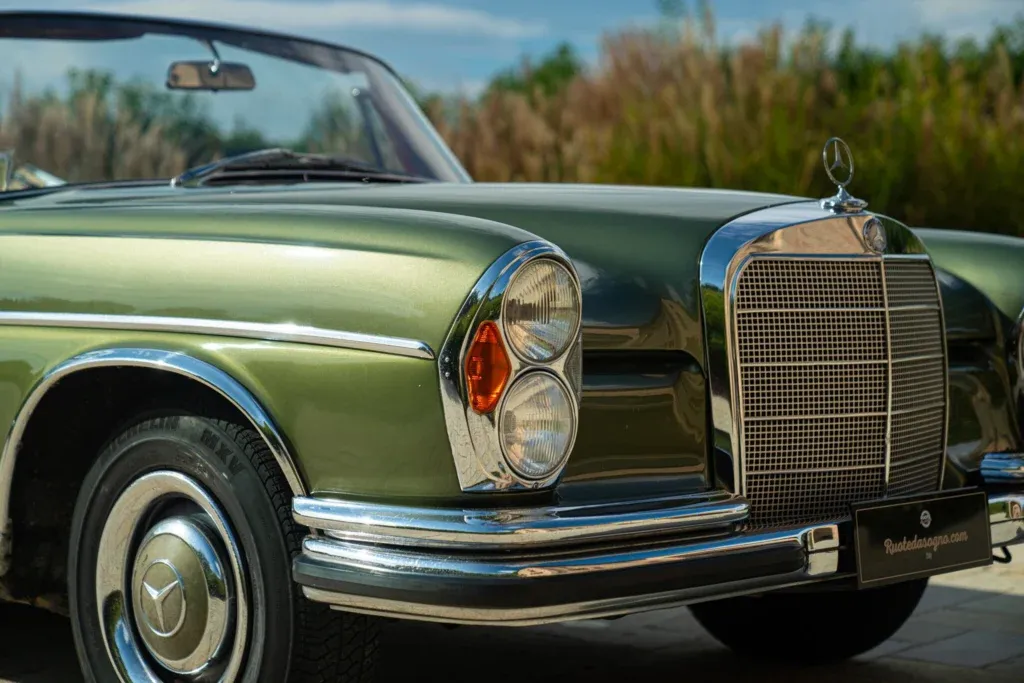 Mercedes-Benz Fintail (Heckflosse) for sale | 1964 MERCEDES-BENZ 220 SE CABRIOLET - Image 20