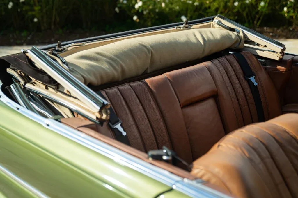 Mercedes-Benz Fintail (Heckflosse) for sale | 1964 MERCEDES-BENZ 220 SE CABRIOLET - Image 21
