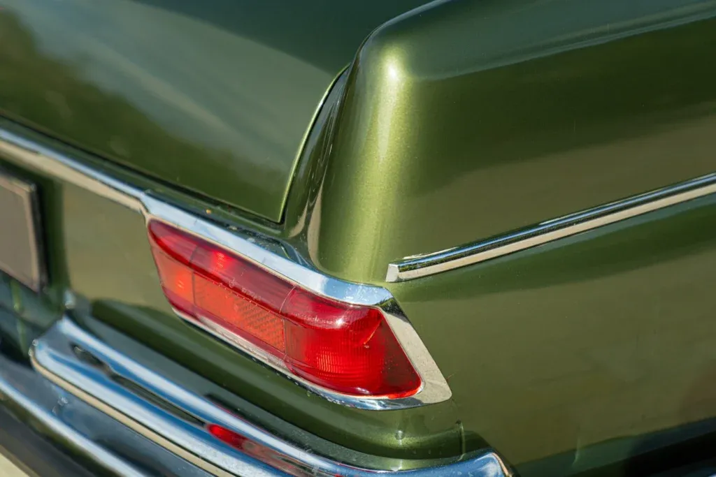 Mercedes-Benz Fintail (Heckflosse) for sale | 1964 MERCEDES-BENZ 220 SE CABRIOLET - Image 23