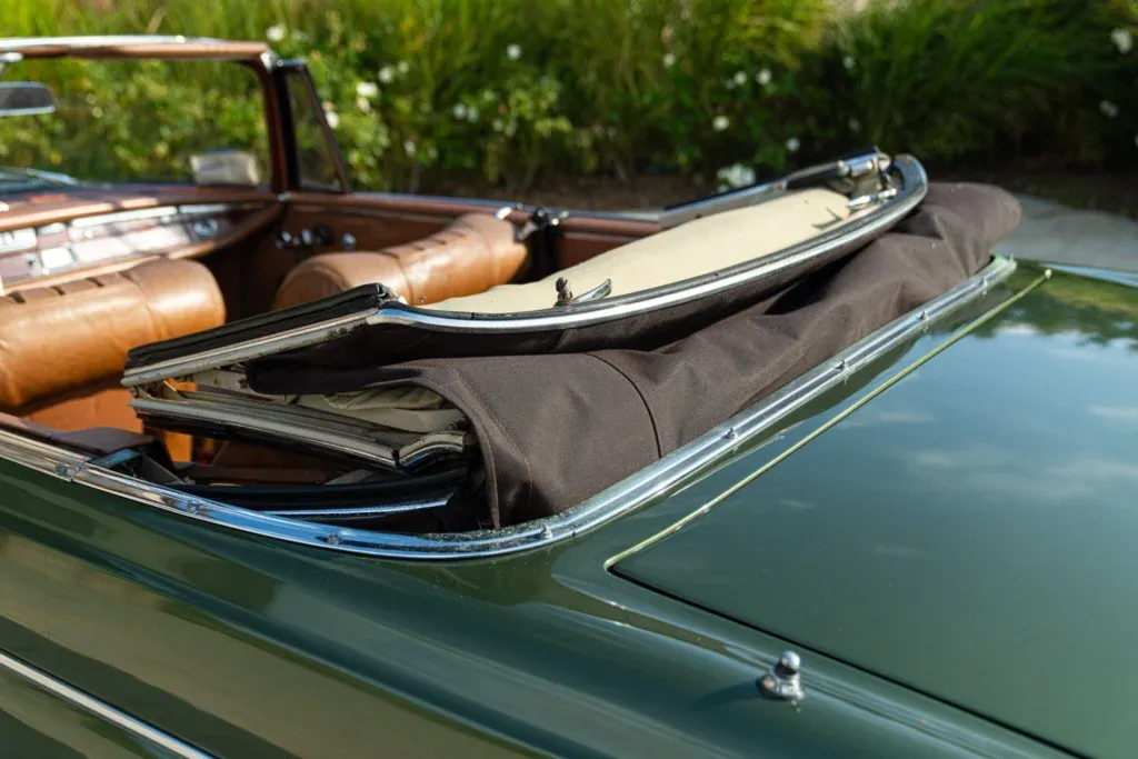 Mercedes-Benz Fintail (Heckflosse) for sale | 1964 MERCEDES-BENZ 220 SE CABRIOLET - Image 27