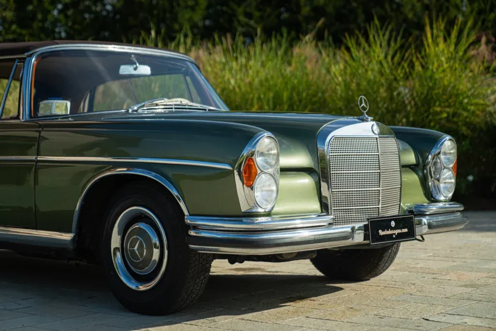 Mercedes-Benz Fintail (Heckflosse) for sale | 1964 MERCEDES-BENZ 220 SE CABRIOLET - Image 30