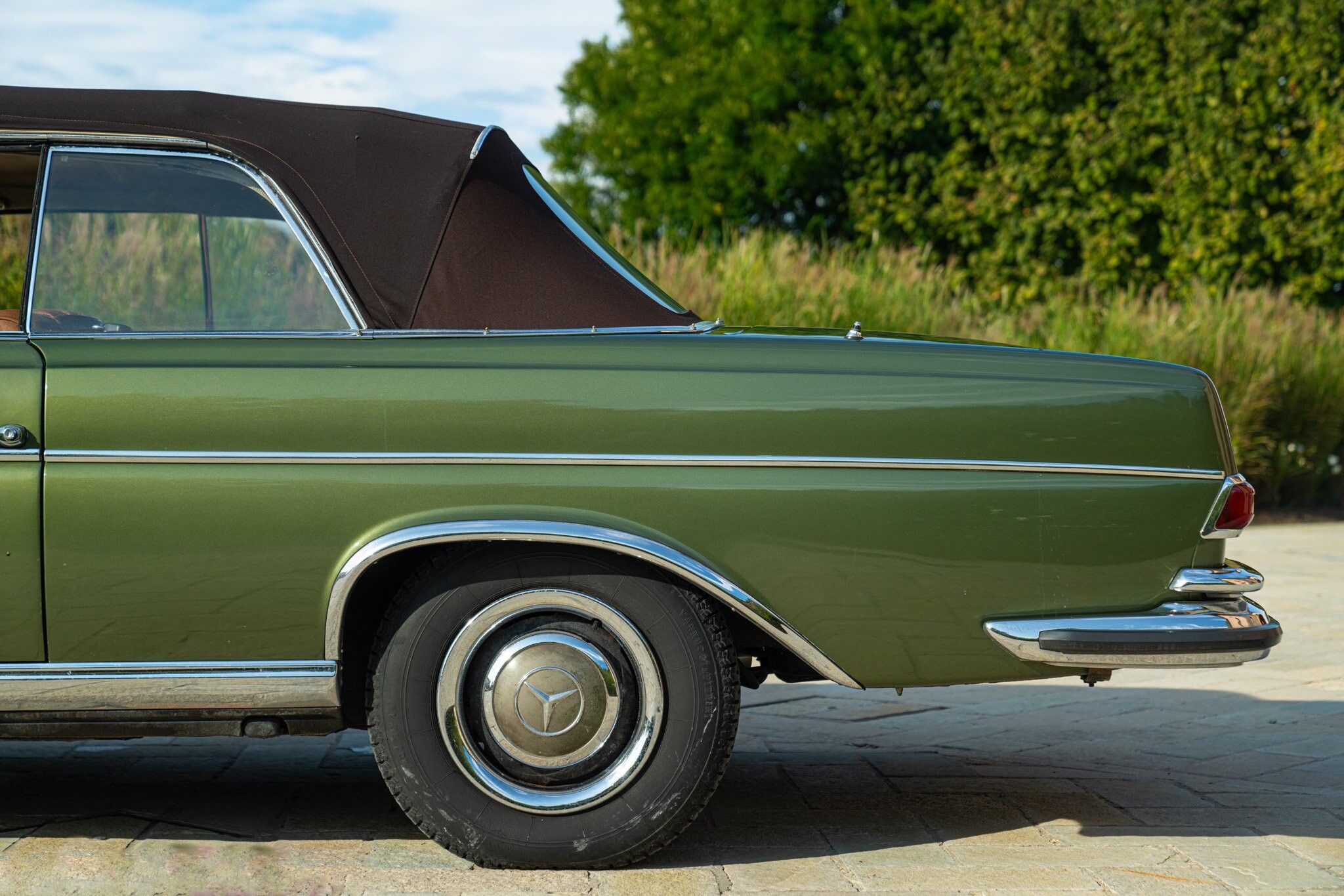 Mercedes-Benz Fintail (Heckflosse) for sale | 1964 MERCEDES-BENZ 220 SE CABRIOLET - Image 34