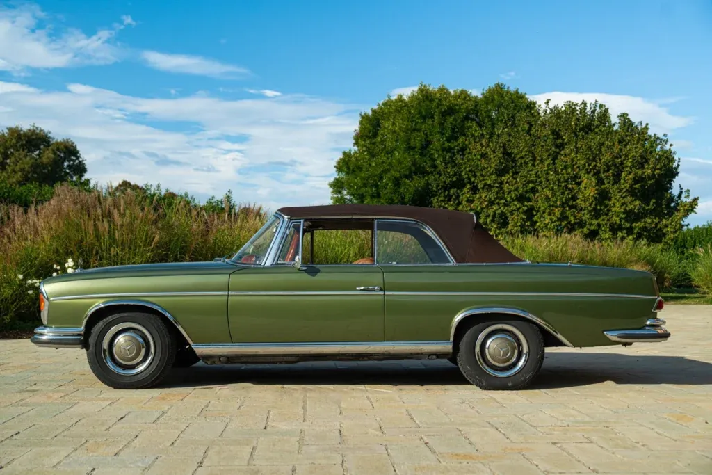 Mercedes-Benz Fintail (Heckflosse) for sale | 1964 MERCEDES-BENZ 220 SE CABRIOLET - Image 5