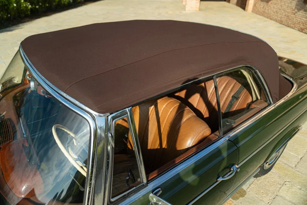 Mercedes-Benz Fintail (Heckflosse) for sale | 1964 MERCEDES-BENZ 220 SE CABRIOLET - Image 38