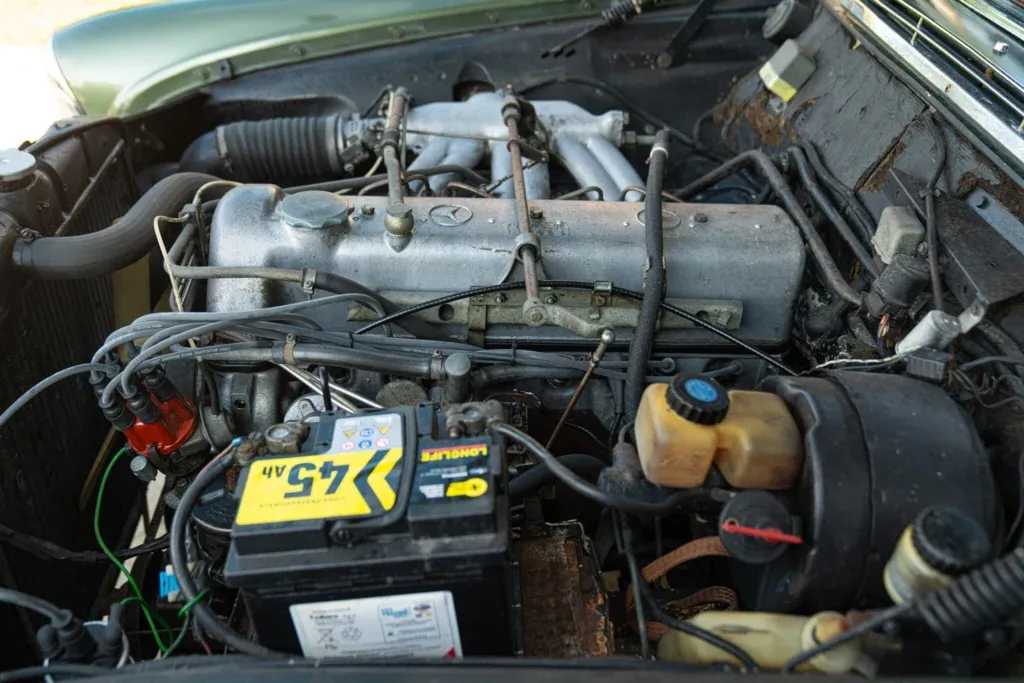 Mercedes-Benz Fintail (Heckflosse) for sale | 1964 MERCEDES-BENZ 220 SE CABRIOLET - Image 79