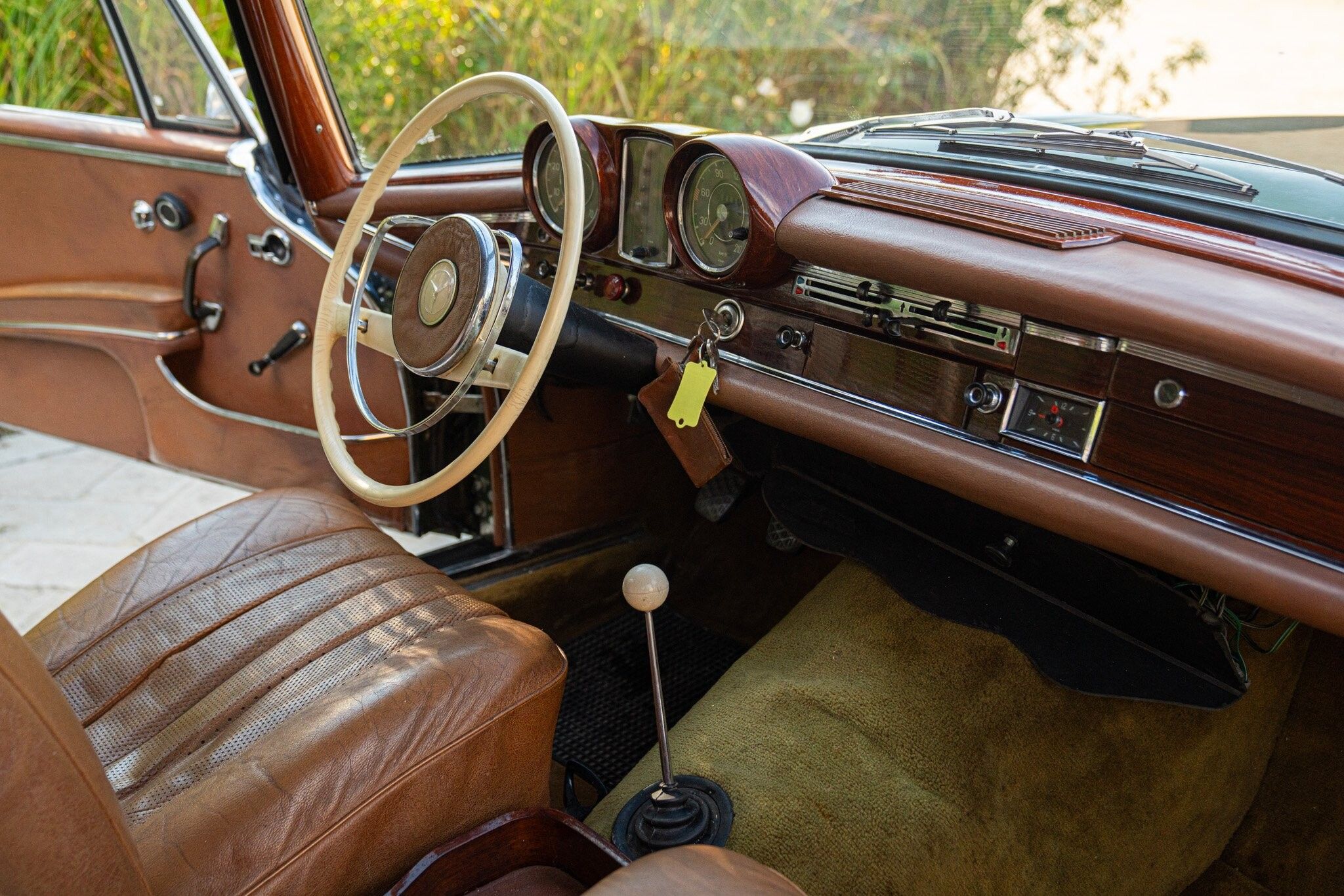 Mercedes-Benz Fintail (Heckflosse) for sale | 1964 MERCEDES-BENZ 220 SE CABRIOLET - Image 47