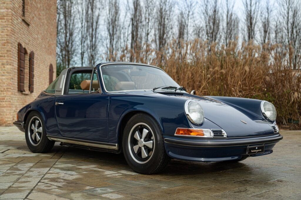 Porsche 911 for sale | 1972 Porsche 911 Targa 2.4 S - Image 2