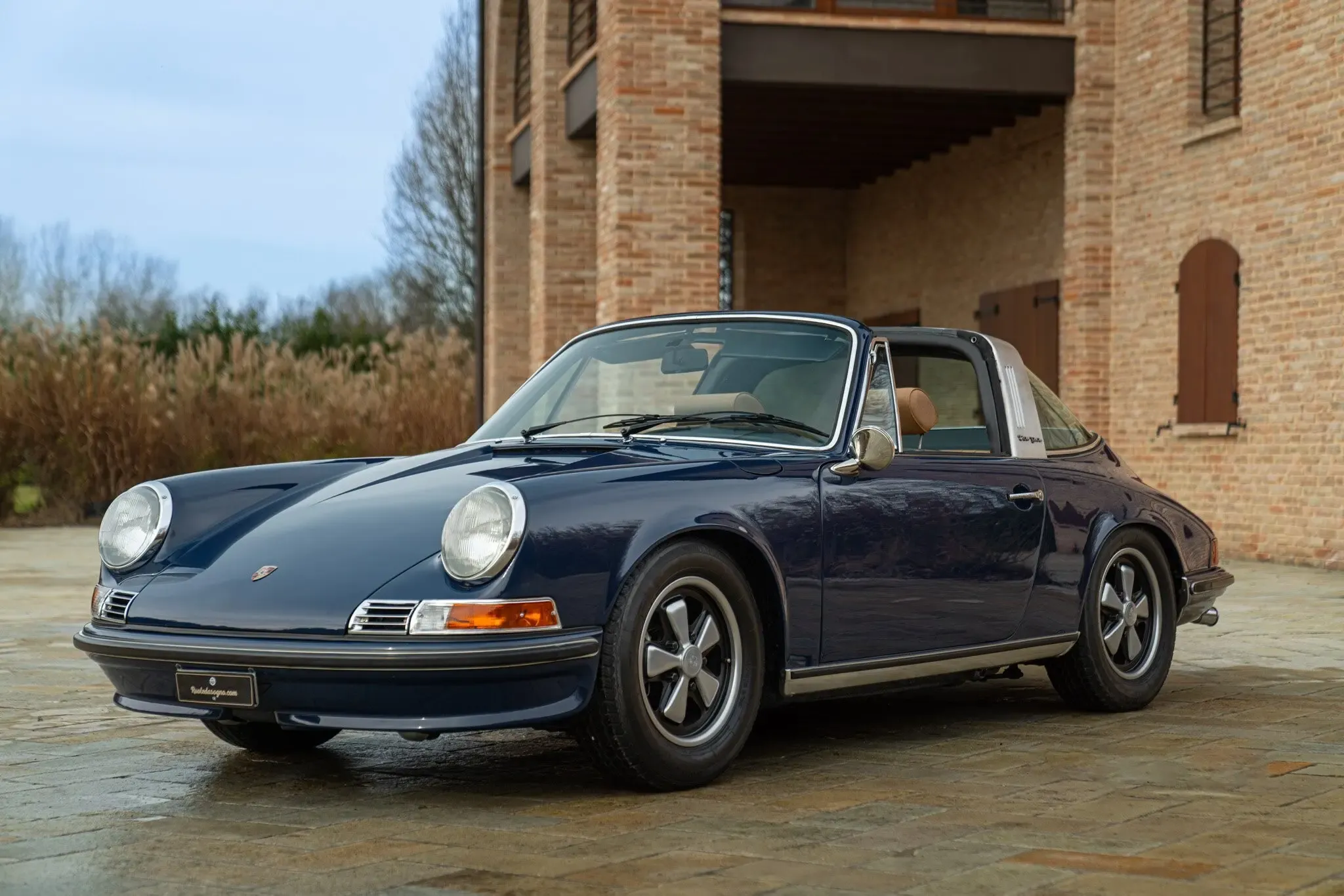 Porsche 911 for sale | 1972 PORSCHE 911 TARGA 2.4 S