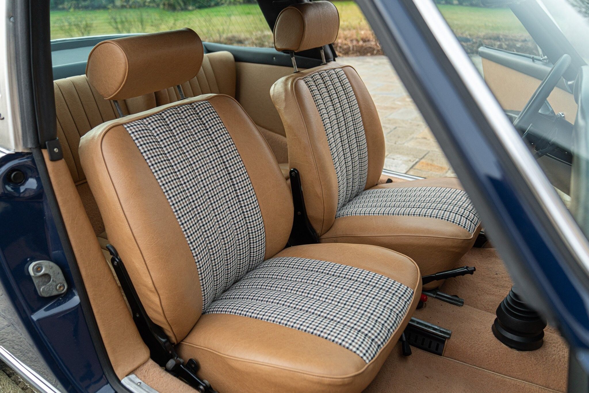 Porsche 911 for sale | 1972 Porsche 911 Targa 2.4 S - Image 35