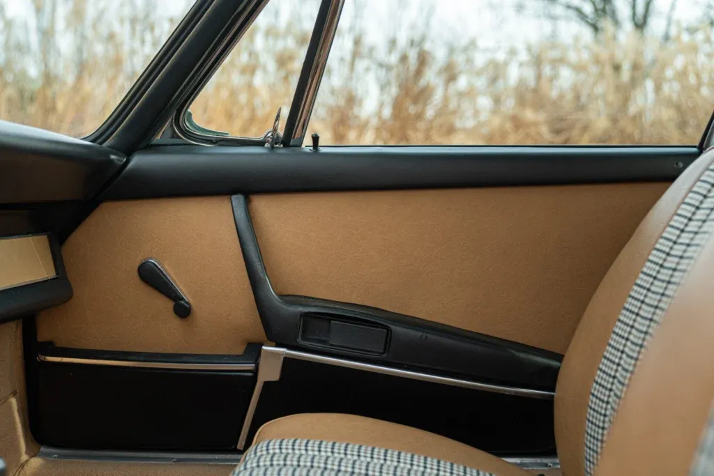 Porsche 911 for sale | 1972 PORSCHE 911 TARGA 2.4 S - Image 38