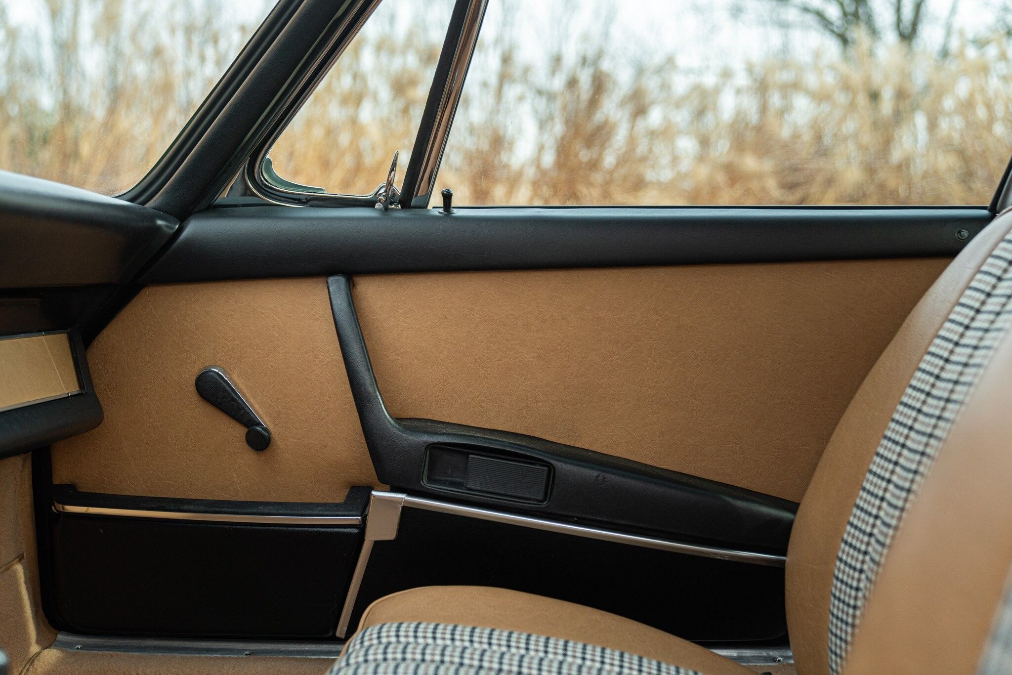 Porsche 911 for sale | 1972 Porsche 911 Targa 2.4 S - Image 37