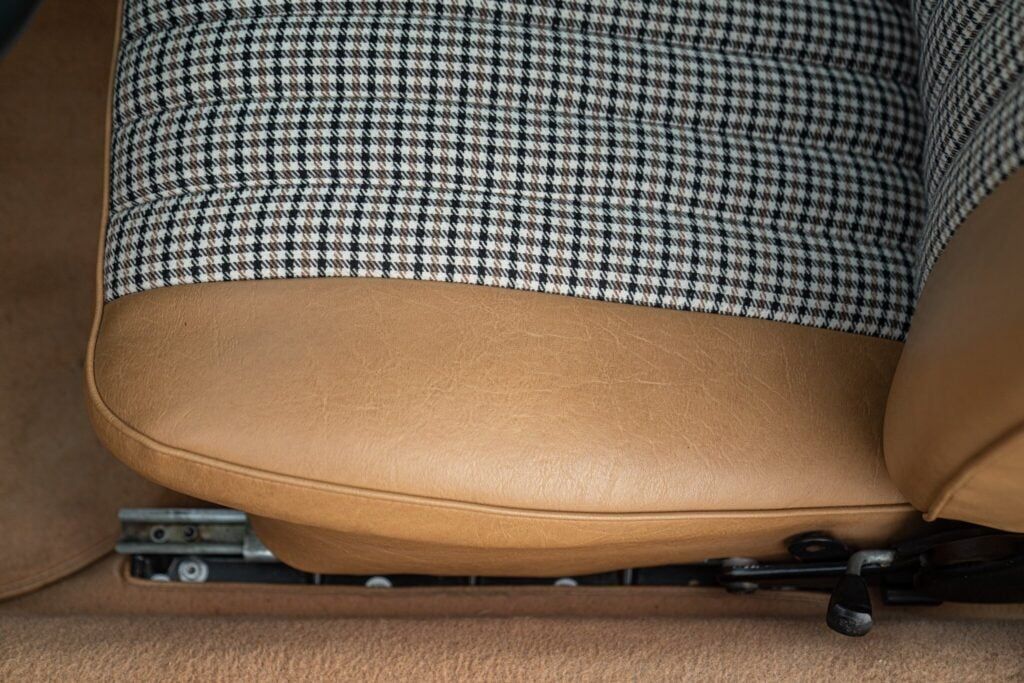 Porsche 911 for sale | 1972 Porsche 911 Targa 2.4 S - Image 42