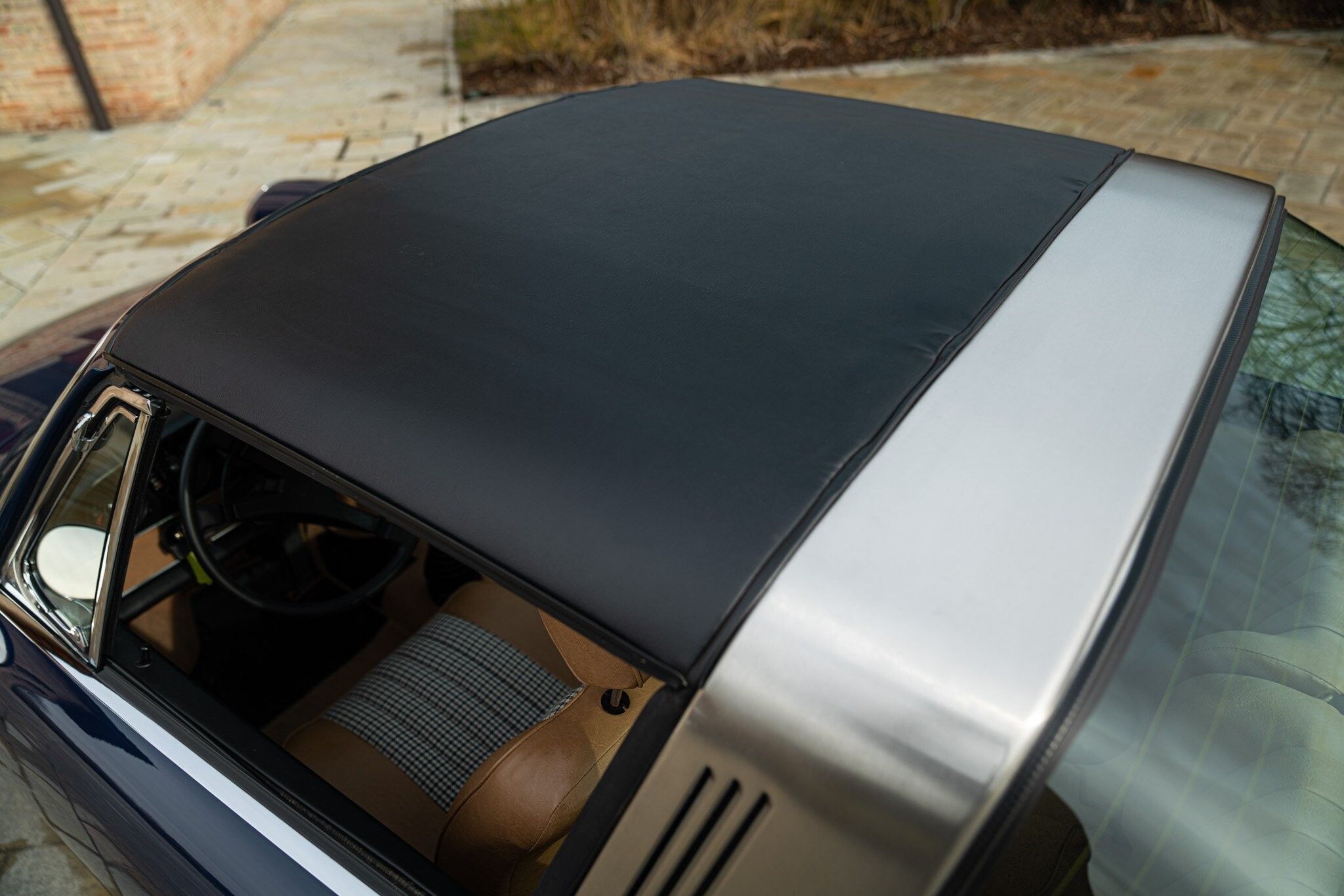 Porsche 911 for sale | 1972 Porsche 911 Targa 2.4 S - Image 27