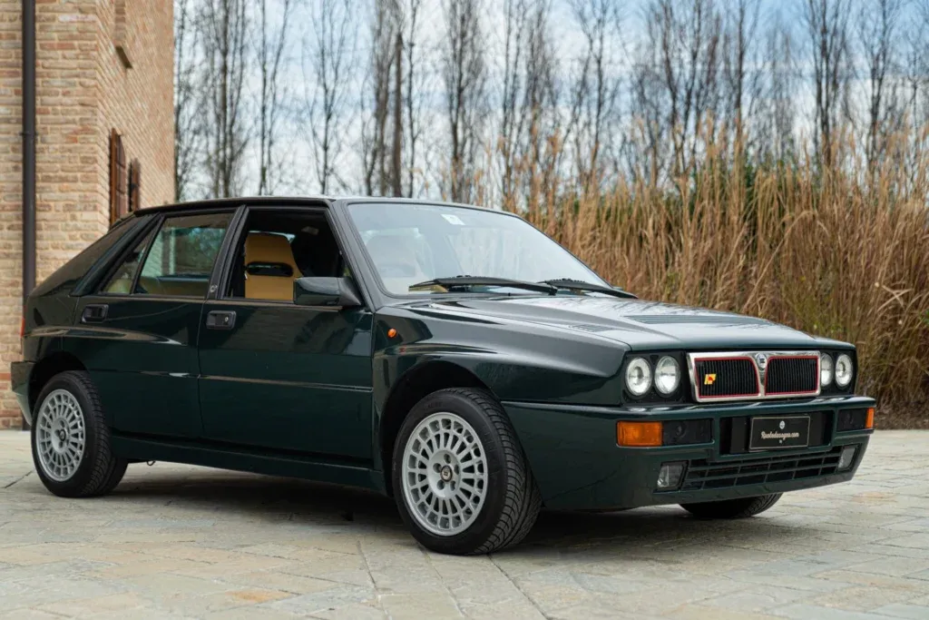 Lancia Delta for sale | 1992 LANCIA DELTA HF INTEGRALE “VERDE YORK” edizione limitata - Image 2