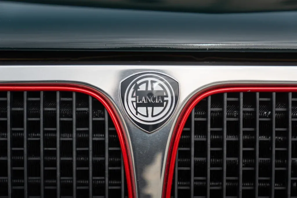 Lancia Delta for sale | 1992 LANCIA DELTA HF INTEGRALE “VERDE YORK” edizione limitata - Image 14